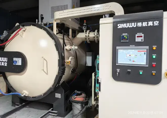 SIMUWU RVGQ-669 vacuum air quenching furnace with 10 bar high-pressure gas cooling system for automated DC53 heat treatment