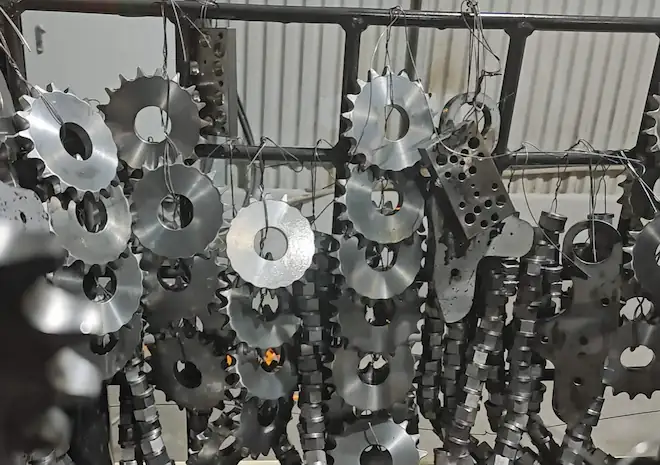 Precision metal workpieces processed via double chamber vacuum oil quenching furnace to prevent oxidation and minimize deformation.
